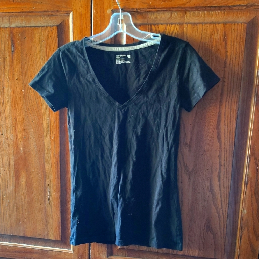 Pact Organics Black Fitted Short Sleeve Tee